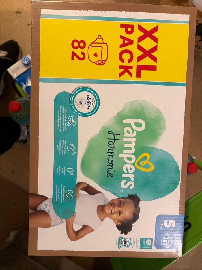 1 carton xxl de 82 couches t5 pampers harmonie
