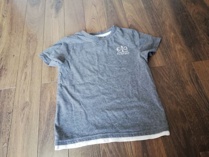 Lot de tee-shirt. - photo numéro 5