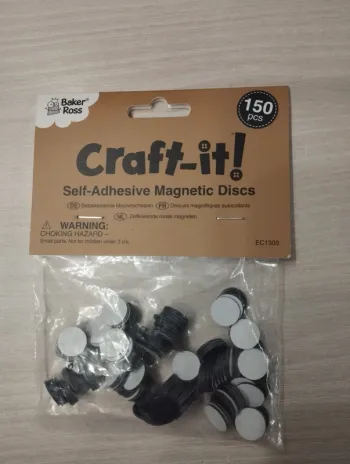 Lot 150 magnets adhésifs