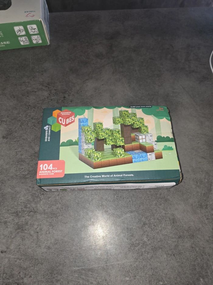 [NEUF] Lot de 104 Cubes magnétiques type minecraft.