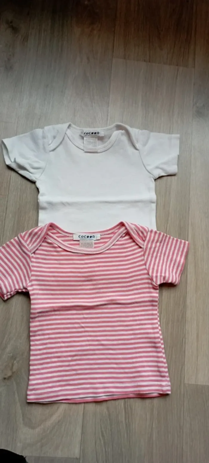 Lot de 5 t-shirt MC 12M. Marques Cocoon et Okaïdi - photo numéro 4