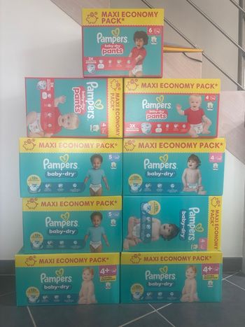 Couches Pampers