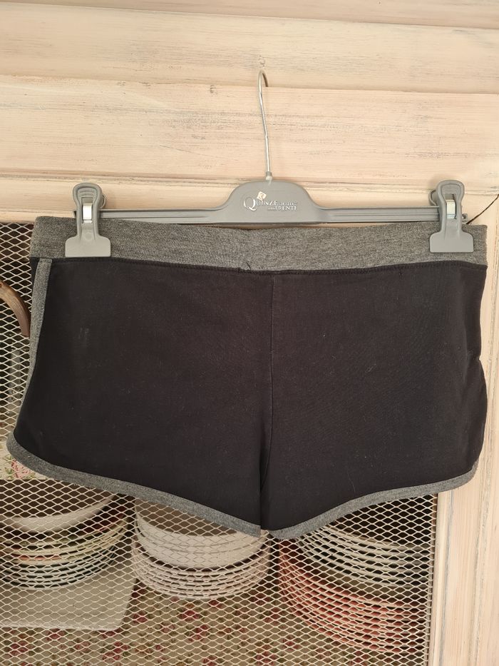 Short de sport - photo numéro 2