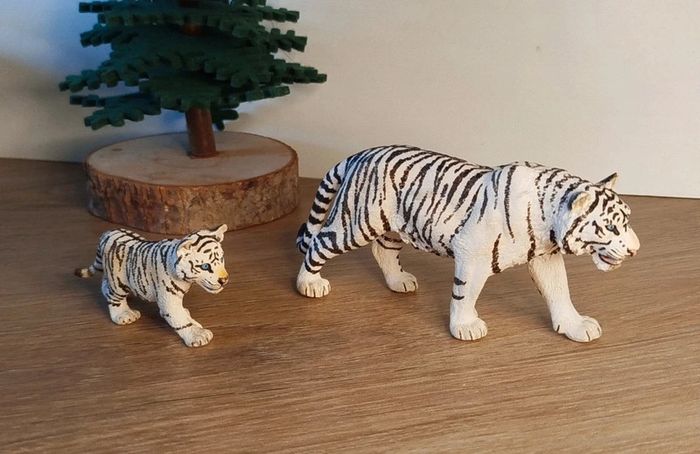 Schleich Tigre Tigron blanc du Bengale Figurine Animal de la savane - photo numéro 6