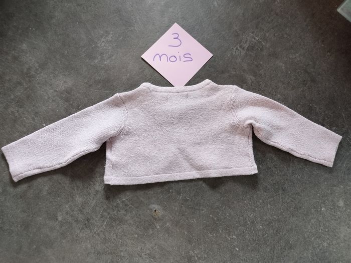 Boléro rose pale 3 mois - photo numéro 3