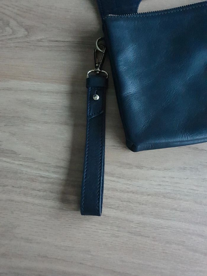 Pochette noire - photo numéro 5
