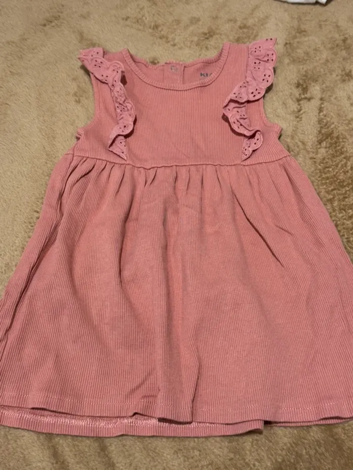 Robe à volants