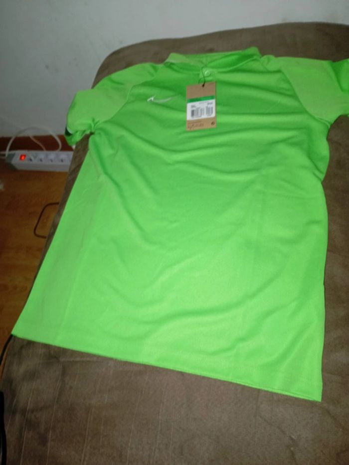 Polo Nike neuf étiquette