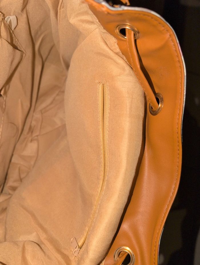 Sac a dos - photo numéro 4