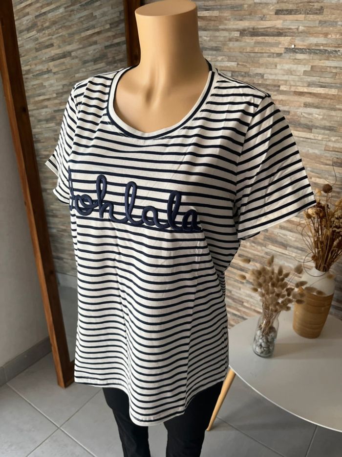 T-shirt taille 48 - photo numéro 3