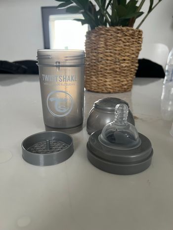 Biberon S, Twistshake