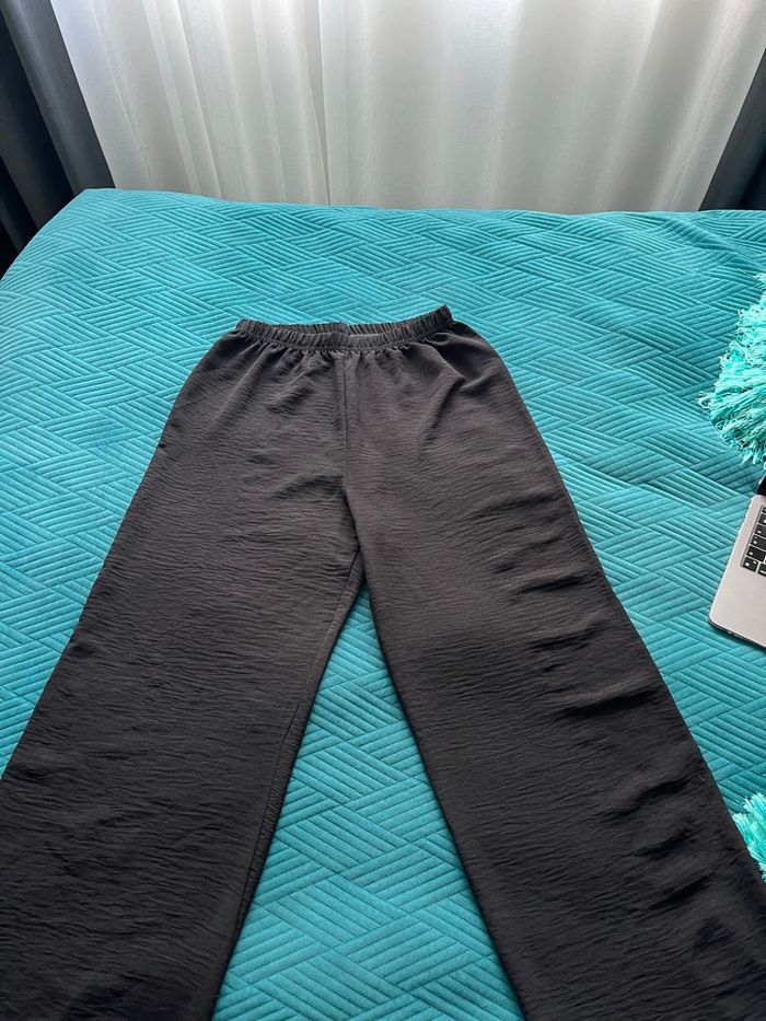 Ensemble noir - photo numéro 2