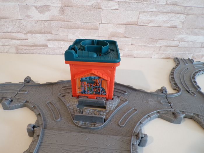 Circuit de train Thomas et ses amis (89) - photo numéro 4