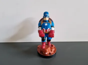 Figurine porte manette captain america Marvel