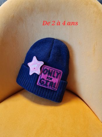 ● 2 à 4 ans ● Bonnet Neuf Herlaine Paris