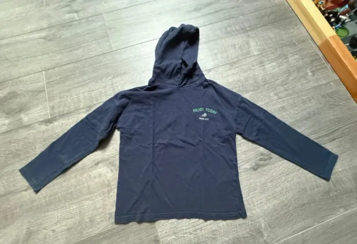 Pull à capuche fin bleu Kiabi garçon 8 ans