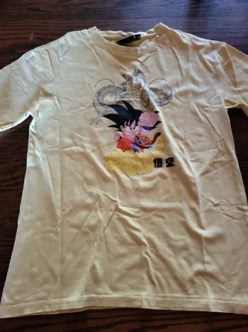 Tee-shirt jaune Dragonball