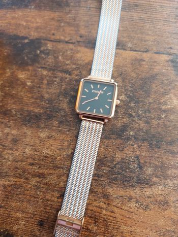 Montre clueless couleur argent et or rose