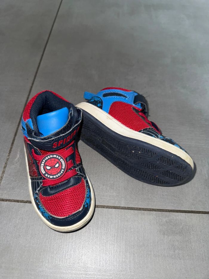 Chaussure spiderman garçon pointure 24 - photo numéro 2