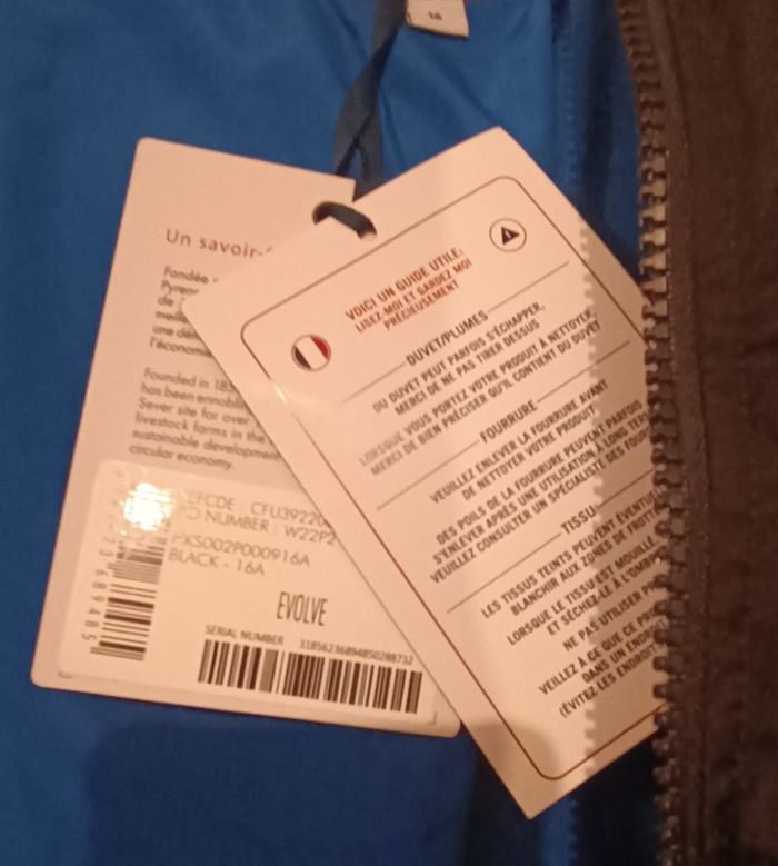 Superbe manteau doudoune pyrenex enfant - photo numéro 5