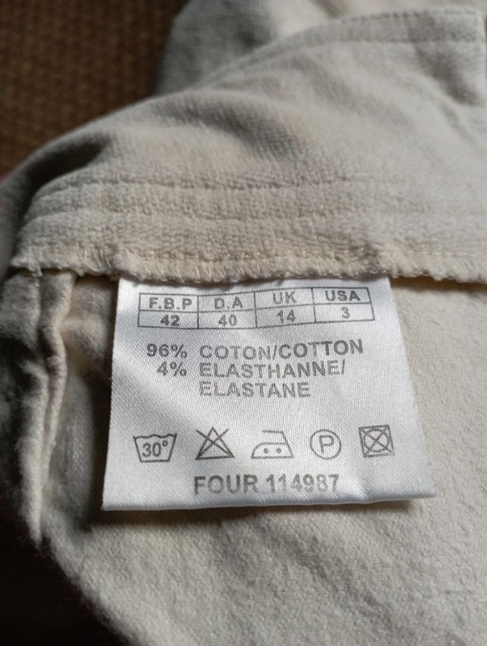 Pantalon femme velours lisse crème - photo numéro 4