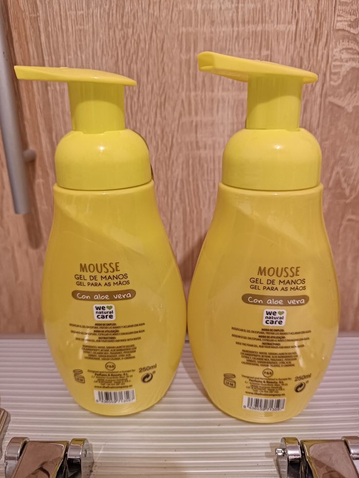 Lot 2 savons mousse mains - photo numéro 2