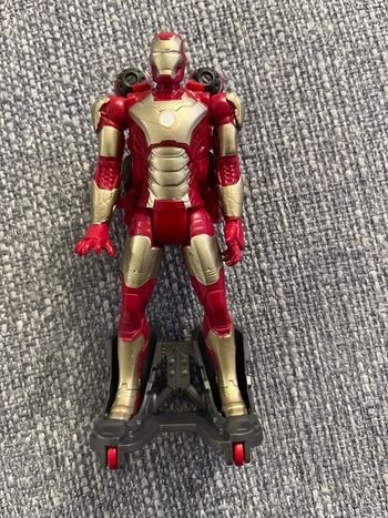 Figurine iron man Marvel