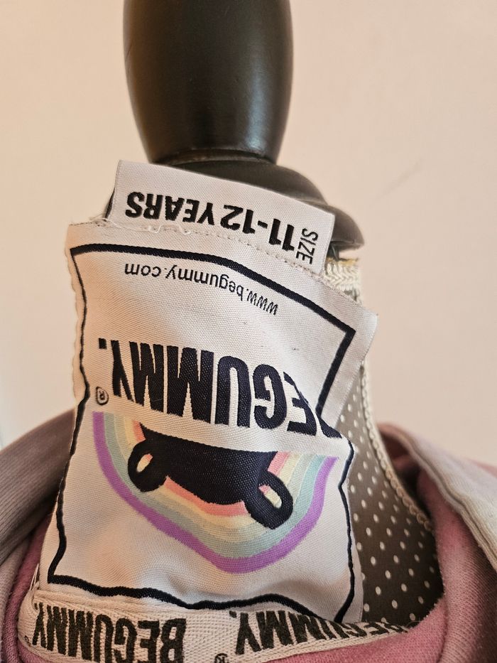 Sweet à capuche - T 12 ans / 38 - photo numéro 7
