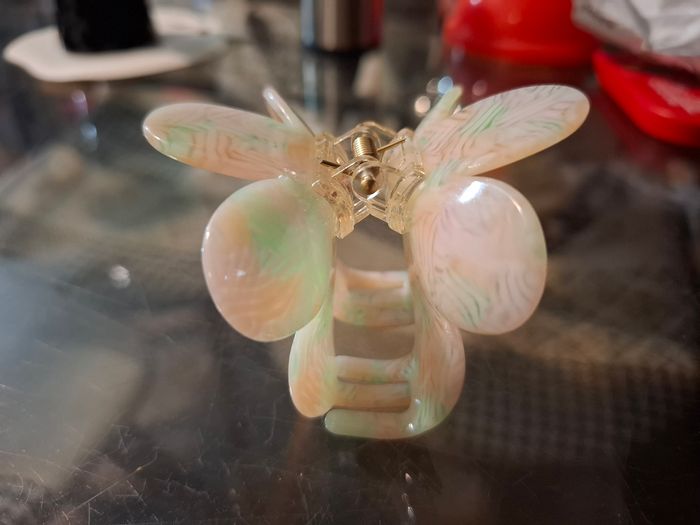 Grande pince pour cheveux en forme de fleur - photo numéro 2