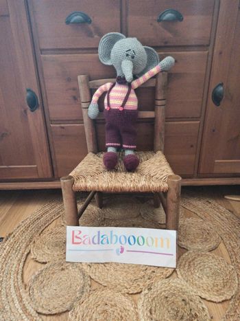 peluche Monsieur éléphant crochet fait main