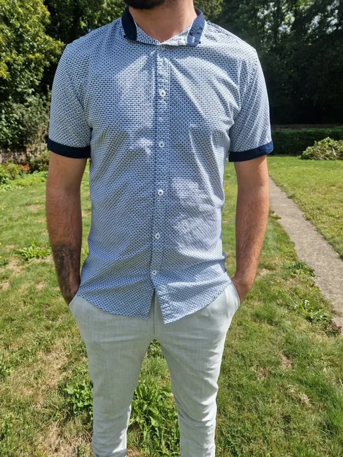 👔 Chemise homme Brice Easy Slim Stretch – Taille S 👔