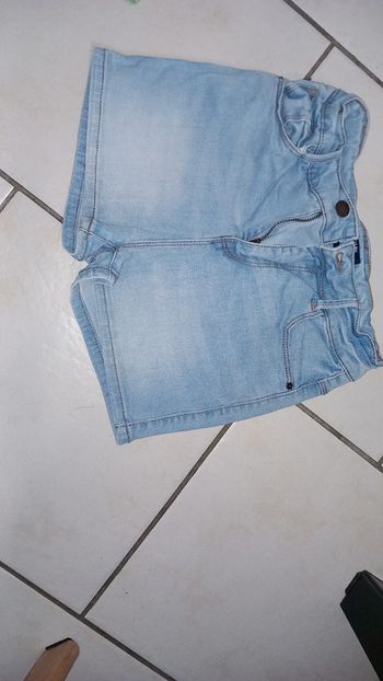 Short jean bleu kiabi 12 ans fille tbe