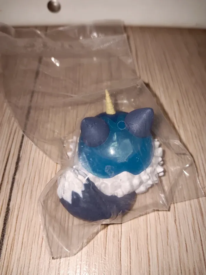 Petite figurine moi quand je me réincarne en slime tensura - photo numéro 3