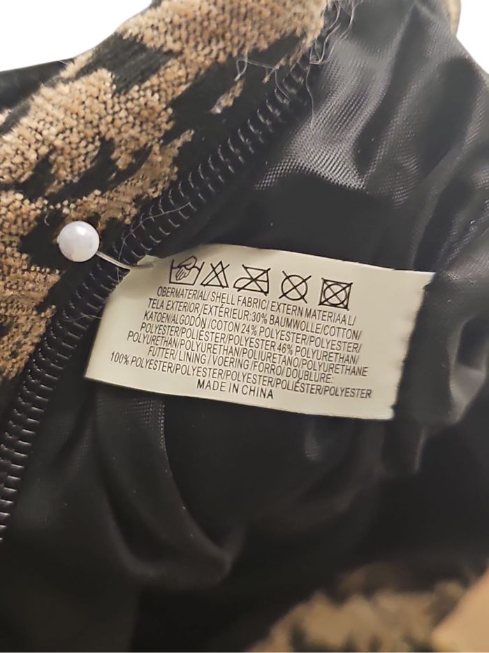 Sac à main vintage chic noir et doré – brocart floral – anse vernie - photo numéro 5