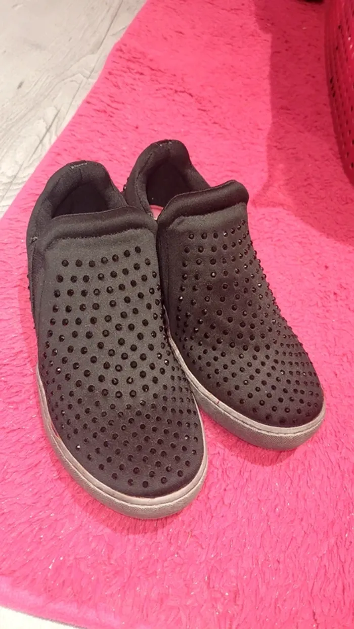 Chaussure fille neuf taille 32 - photo numéro 2