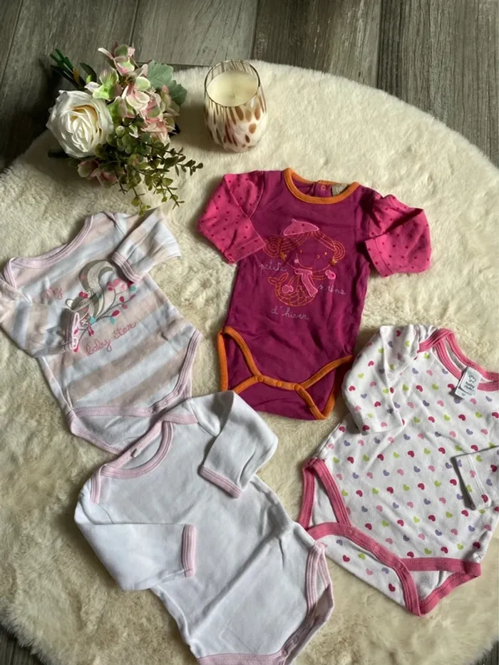 Lot de 7 bodys manches longues bébé fille – 6 mois TBE - photo numéro 3