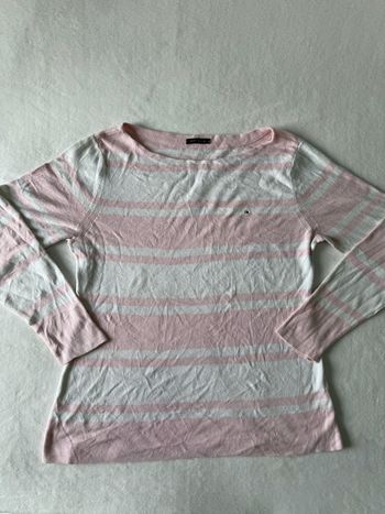Pull rayé rose et blanc Tommy Hilfiger femme taille M en très bon état