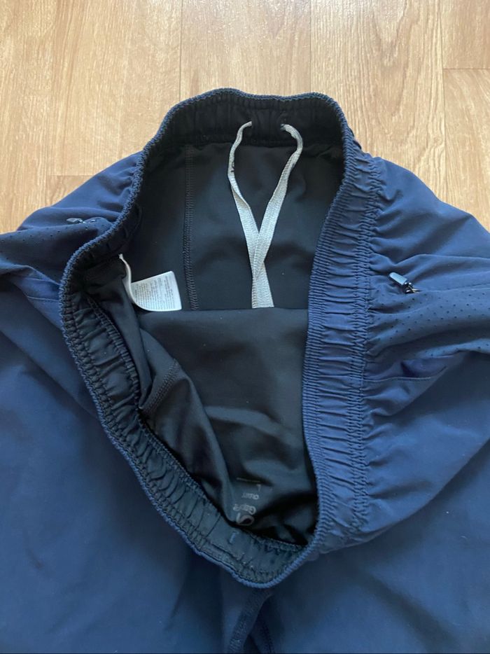 Short de sport marine L - photo numéro 7