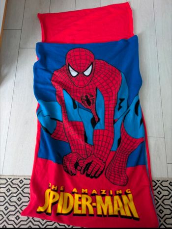 Sac de couchage en polaire spiderman 