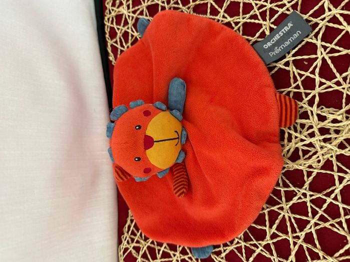 Doudou plat lion rouge bleu ORCHESTRA PREMAMAN - photo numéro 2