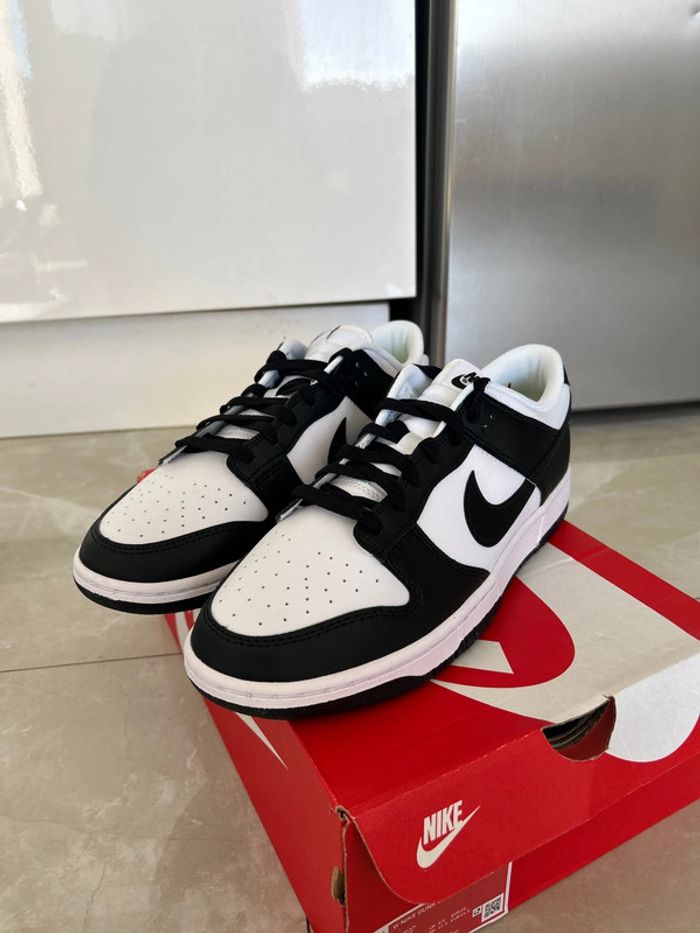 Baskets Nike dunk low panda - photo numéro 2