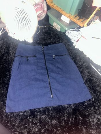 Mini jupe cache cache