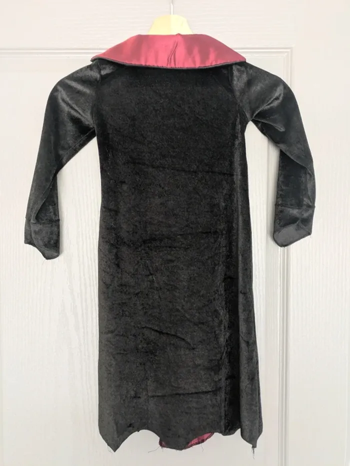 Déguisement costume robe longue de sorcière en velours aux couleurs de Gryffondor taille 3 ans - photo numéro 5