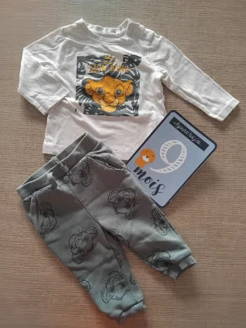 Ensemble 9 mois / 71 cm