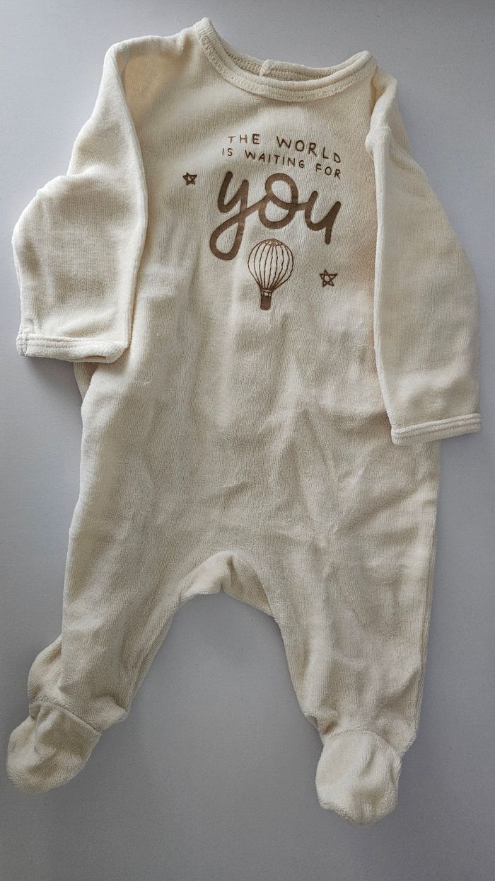 Lot de pyjamas mixte - photo numéro 3