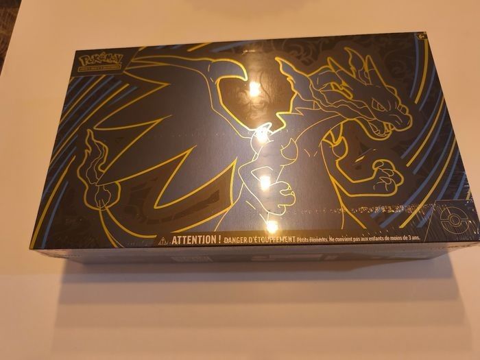 UPC Mega Dracaufeu ME02