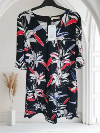 Robe vera mont taille 42 neuve