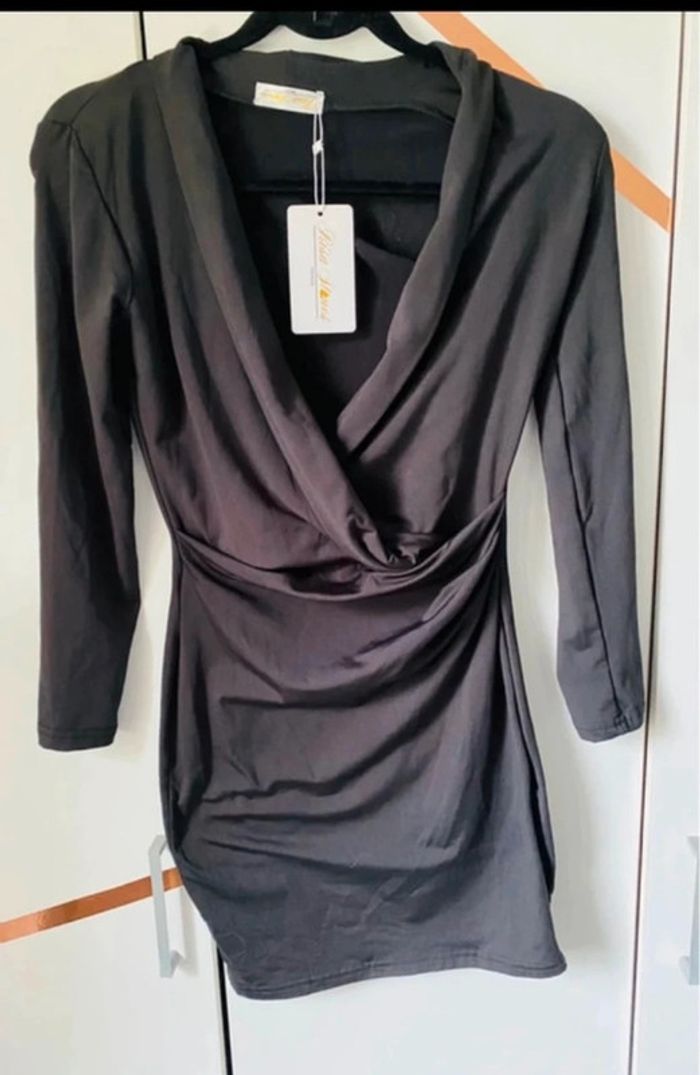 Robe neuve Taille S Rida Stones Paris