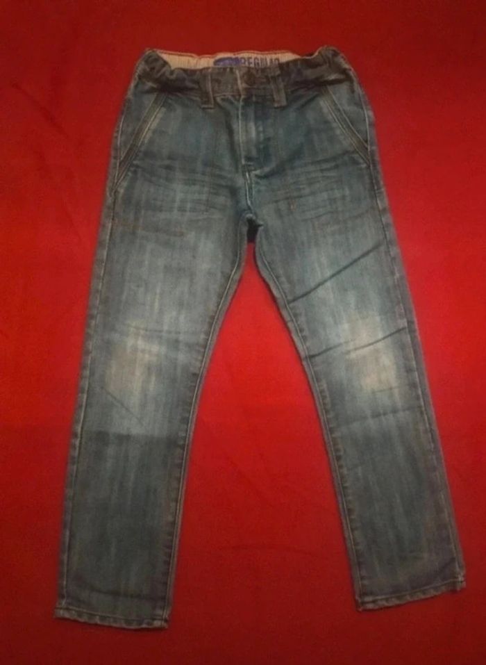 Jean coupe droite okaidi taille 7 ans