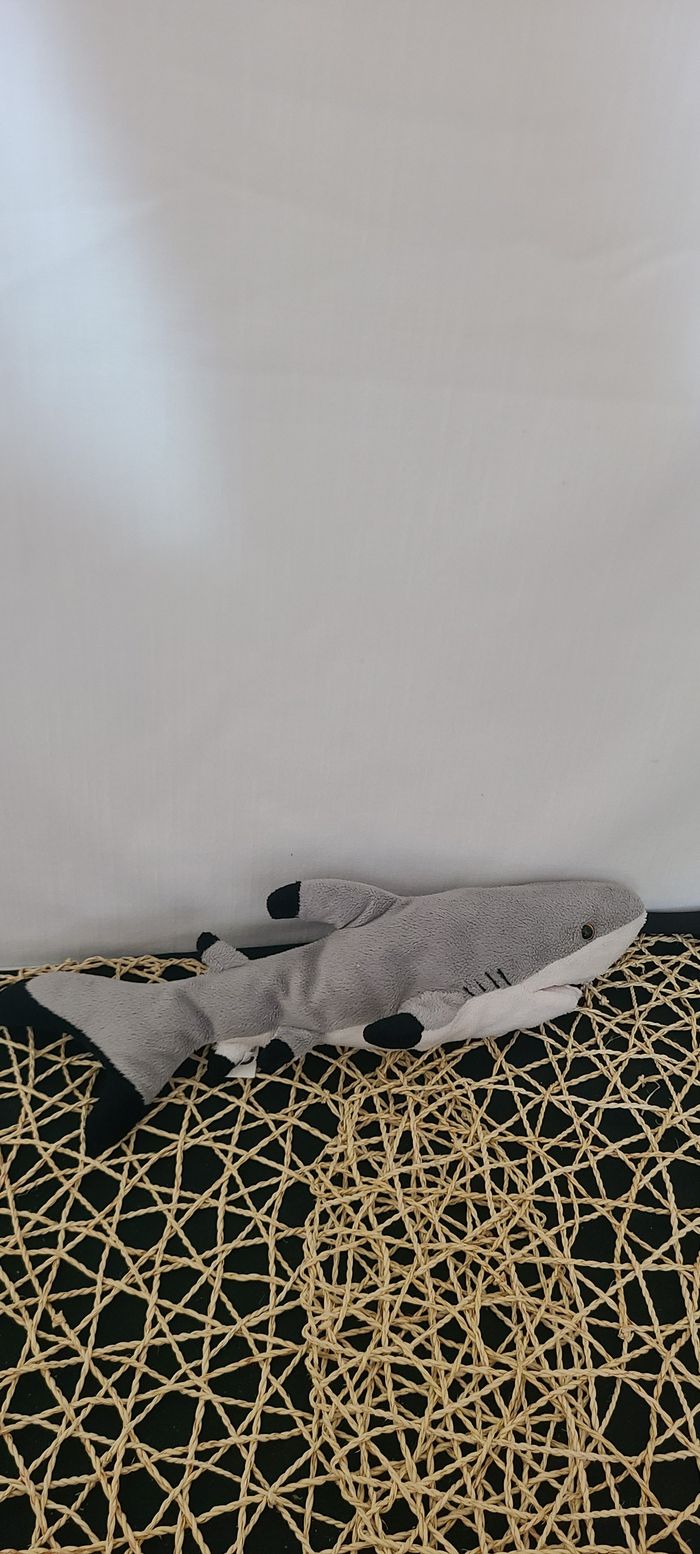 Peluche requin - photo numéro 2